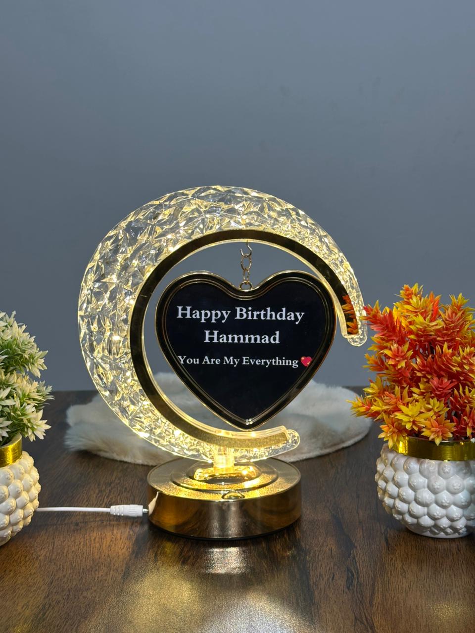 Custom Photo LED Heart Frame Lamp – Perfect Gift for Loved Ones ❤️